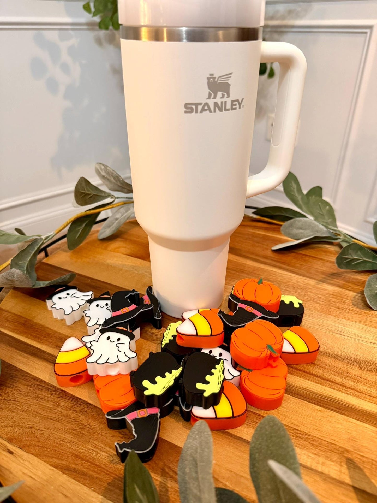 Fall Halloween Stanley Tumbler Straw Toppers | 5 Pack | Fits 10mm Straws | Pumpkin, Ghost, Witch Hat, Candy Corn, Cauldron | 20oz 30oz 40oz